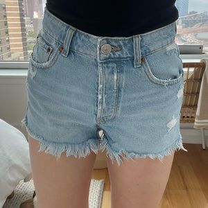 Zara denim shorts, size 0, lightly worn